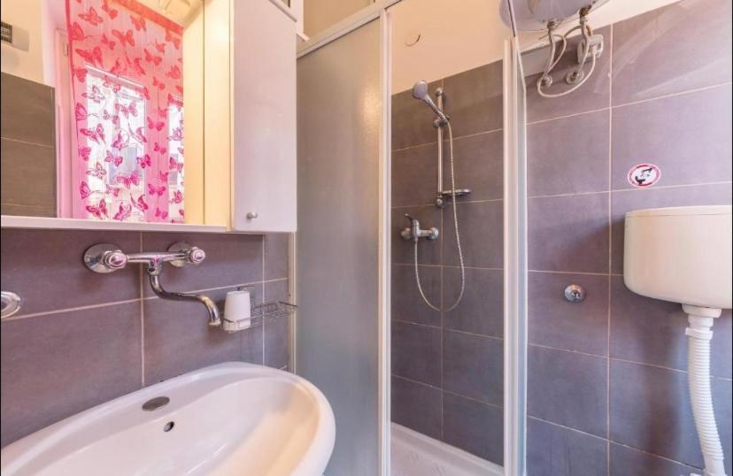 Two Room Eva Pula Zewnętrze zdjęcie